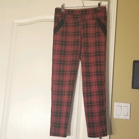 Pants - Plaid spandex pants